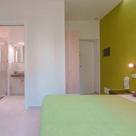 Insula Bed & Breakfast 3*