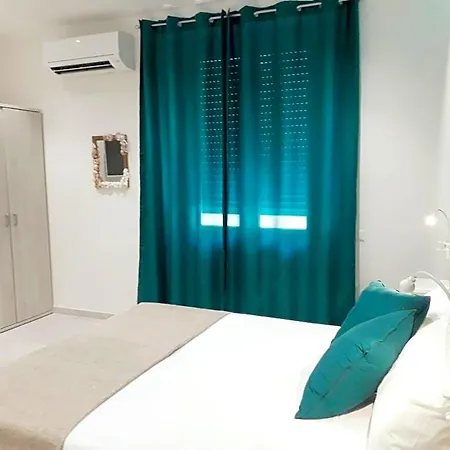 Insula Bed & Breakfast